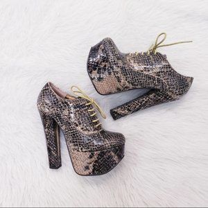 NIB Platform Heeled Oxfords